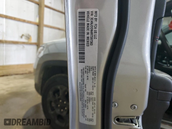 2024 Jeep Compass Trailhawk with VIN 3C4NJDDN4RT597363, listed as a Copart auction lot 63649245 with 42,808 mi miles and Clean title. Bid and sale history available at DreamBid. Image 13.