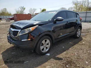 2013 Kia Sportage LX z VIN KNDPB3A2XD7485576, wystawiony jako Copart lot #54963405 z przebiegiem 173 104 mil mil oraz Szkoda całkowita • Salvage title. Historia ofert i sprzedaży dostępna na DreamBid. Obrazek 1.