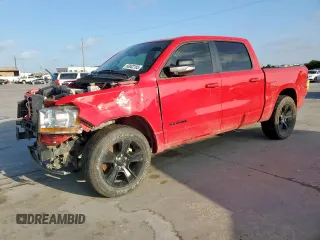 2022 Ram 1500 Big Horn z VIN 1C6SRFFT5NN310309, wystawiony jako Copart lot #60002185 z przebiegiem 69 475 mil mil oraz Czysty tytuł • Clean title. Historia ofert i sprzedaży dostępna na DreamBid. Obrazek 1.