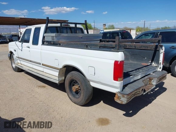 1996 Ford F-250 with VIN 1FTHX25G7TEA65581, listed as a IAAI auction lot 42068491 with Not Provided miles and . Bid and sale history available at DreamBid. Image 3.
