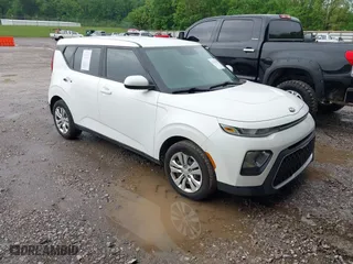 2020 Kia Soul LX with VIN KNDJ23AU4L7708099, listed as a IAAI auction lot 42126618 with 148,323 mi miles. Bid and sale history available at carsss.com. Image 1.
