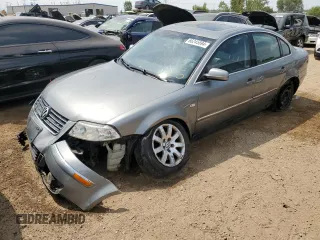 2003 Volkswagen Passat z VIN WVWPH63B83P389277, wystawiony jako Copart lot #66245594 z przebiegiem 108 579 mil mil oraz Szkoda całkowita • Salvage title. Historia ofert i sprzedaży dostępna na DreamBid. Obrazek 1.