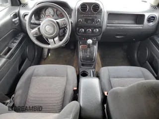 2017 Jeep Patriot Sport with VIN 1C4NJRBB7HD141982, listed as a Copart auction lot 55696265 with 201,824 mi miles and Clean title. Bid and sale history available at DreamBid. Image 8.