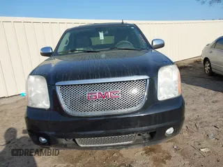 2011 GMC Yukon SLT with VIN 1GKS2CE02BR109155, listed as a IAAI auction lot 41925194 with 238,479 mi miles. Bid and sale history available at carsss.com. Image 11.