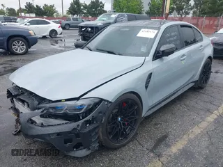 2024 BMW M3 Competition xDrive z VIN WBS43AY03RFT56948, wystawiony jako IAAI lot #42185175 z przebiegiem Nie podano mil oraz . Historia ofert i sprzedaży dostępna na DreamBid. Obrazek 2.