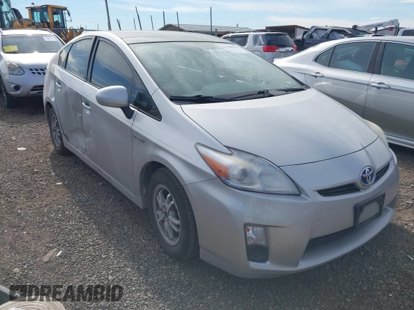 2010 Toyota Prius II with VIN JTDKN3DUXA1142117, listed as a IAAI auction lot 41349929 with 281,934 mi miles. Bid and sale history available at carsss.com. Image 1.