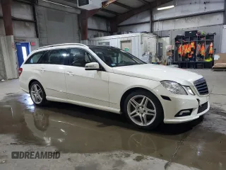 2011 Mercedes-Benz E 350 Luxury with VIN WDDHH8HBXBA299225, listed as a Copart auction lot 54686245 with 114,202 mi miles and Clean Title. Bid and sale history available at DreamBid. Image 4.