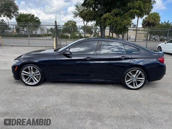 2020 BMW 4 Series 430i with VIN WBA4J1C04LBU67797, listed as a Copart auction lot 44953505 with 48,124 mi miles and Salvage title. Bid and sale history available at DreamBid. Image 12.