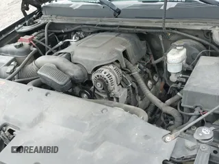 2011 Chevrolet Silverado 1500 LT z VIN 1GCRKSE07BZ441855, wystawiony jako IAAI lot #41958383 z przebiegiem 222 990 mil mil oraz . Historia ofert i sprzedaży dostępna na DreamBid. Obrazek 19.