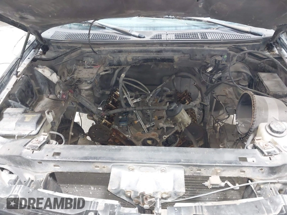 2001 Ford F-150 with VIN 2FTRF07W01CA32084, listed as a IAAI auction lot 42283557 with Not provided miles and . Bid and sale history available at DreamBid. Image 10.