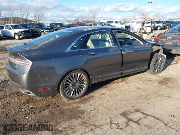 2015 Lincoln MKZ Hybrid with VIN 3LN6L2LU3FR624116, listed as a IAAI auction lot 41697007 with 59,083 mi miles. Bid and sale history available at carsss.com. Image 4.