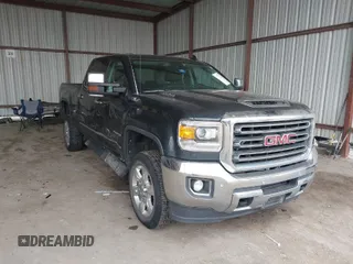 2017 GMC Sierra 2500HD SLT with VIN 1GT12TEY3HF232700, listed as a IAAI auction lot 41381275 with 217,148 mi miles. Bid and sale history available at carsss.com. Image 1.