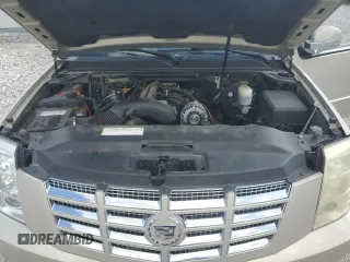 2007 Cadillac Escalade z VIN 1GYFK63827R260277, wystawiony jako Copart lot #54665815 z przebiegiem 206 441 mil mil oraz Tytuł czysty. Historia ofert i sprzedaży dostępna na DreamBid. Obrazek 12.