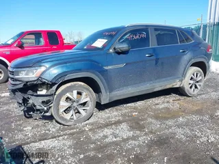 2020 Volkswagen Atlas Cross Sport 2.0T SE with VIN 1V24C2CA9LC214981, listed as a IAAI auction lot 41561094 with 186,194 mi miles. Bid and sale history available at carsss.com. Image 20.