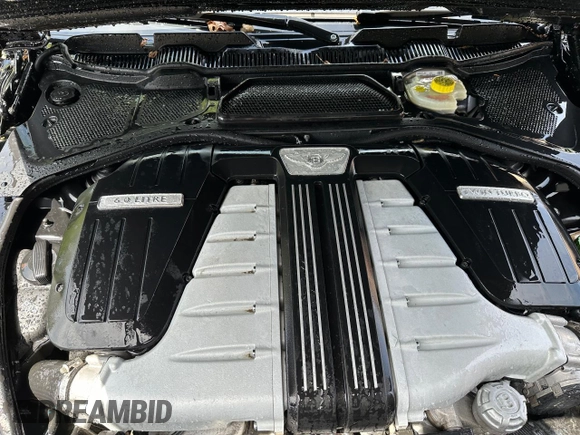 2014 Bentley Flying Spur with VIN SCBEC9ZA4EC094924, listed as a Copart auction lot 57308755 with 31,529 mi miles and Salvage Title. Bid and sale history available at DreamBid. Image 7.