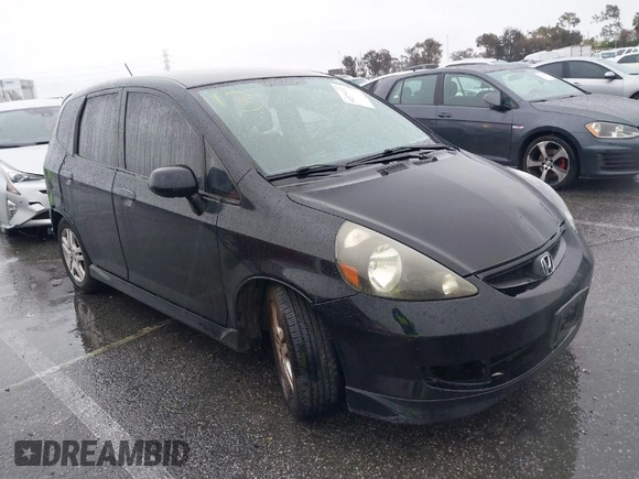2007 Honda Fit Sport with VIN JHMGD38637S040129, listed as a IAAI auction lot 41579352 with 230,962 mi miles. Bid and sale history available at carsss.com. Image 1.