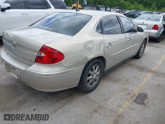 2008 Buick LaCrosse CX с VIN 2G4WC582181348129, выставлен на аукционе IAAI как лот 42311263 с пробегом 166 503 миль миль и . История ставок и продаж доступна на DreamBid. Изображение 4.