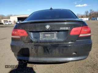 2009 BMW 3 Series 328i xDrive with VIN WBAWV53519PF95574, listed as a Copart auction lot 50928265 with 186,937 mi miles and Salvage Title. Bid and sale history available at carsss.com. Image 6.
