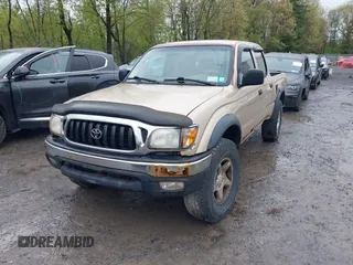 2001 Toyota Tacoma with VIN 5TEHN72N01Z763241, listed as a IAAI auction lot 42185436 with 225,757 mi miles and . Bid and sale history available at carsss.com. Image 6.