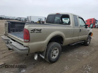 2001 Ford Super Duty F-250 XL with VIN 1FTNX21F11EA22593, listed as a Copart auction lot 43002145 with 213,819 mi miles and Salvage Title. Bid and sale history available at carsss.com. Image 3.