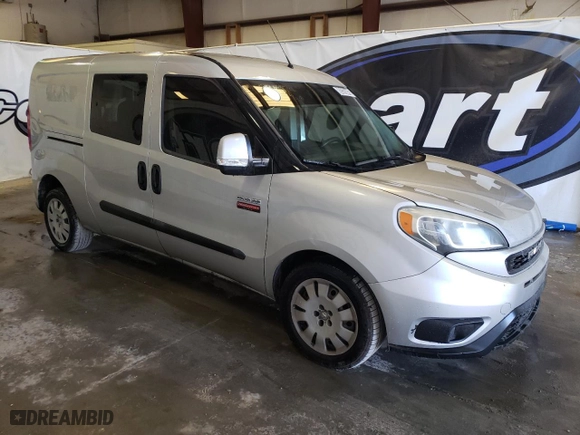 2020 Ram ProMaster City Wagon SLT with VIN ZFBHRFBB9L6R69469, listed as a Copart auction lot 89326845 with 155,917 mi miles and Clean Title. Bid and sale history available at carsss.com. Image 4.