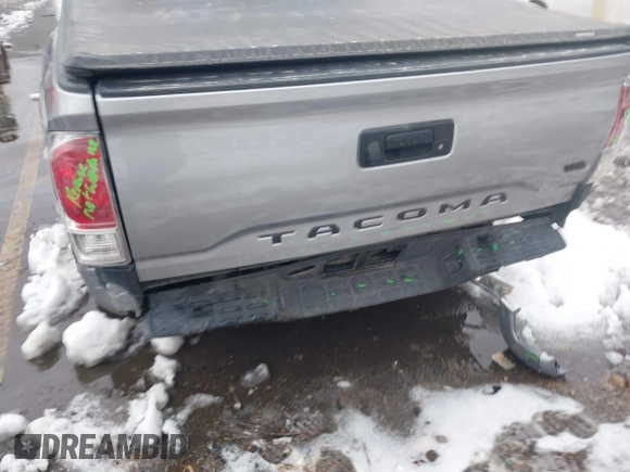 2021 Toyota Tacoma SR z VIN 3TMCZ5AN0MM386867, wystawiony jako IAAI lot #41580426 z przebiegiem 46 559 mil mil oraz . Historia ofert i sprzedaży dostępna na DreamBid. Obrazek 6.