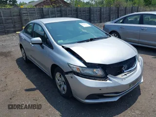 2015 Honda Civic LX z VIN 19XFB2F57FE256705, wystawiony jako IAAI lot #42389715 z przebiegiem 109 038 mil mil oraz . Historia ofert i sprzedaży dostępna na DreamBid. Obrazek 1.