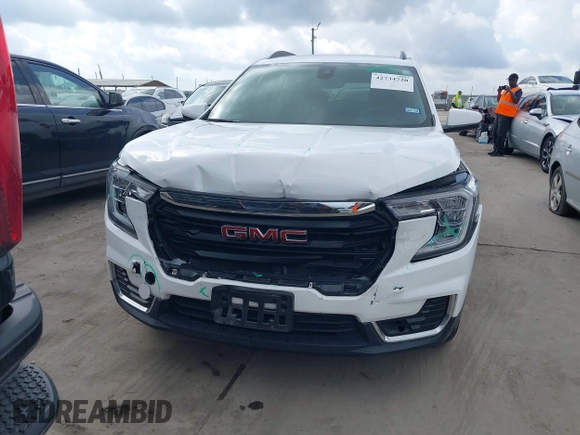 2022 GMC Terrain SLE z VIN 3GKALMEV7NL301774, wystawiony jako IAAI lot #42734720 z przebiegiem 48 012 mil mil oraz . Historia ofert i sprzedaży dostępna na DreamBid. Obrazek 13.