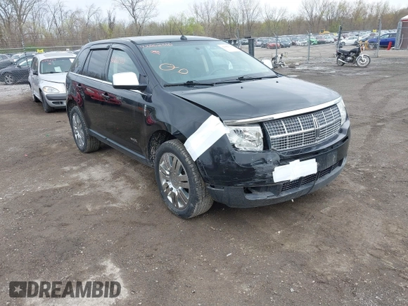 2008 Lincoln MKX z VIN 2LMDU88CX8BJ33894, wystawiony jako IAAI lot #42062310 z przebiegiem 254 077 mil mil oraz . Historia ofert i sprzedaży dostępna na DreamBid. Obrazek 1.