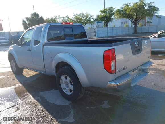 2005 Nissan Frontier 2WD Nismo with VIN 1N6AD06U95C407580, listed as a IAAI auction lot 41846682 with 162,647 mi miles. Bid and sale history available at carsss.com. Image 3.