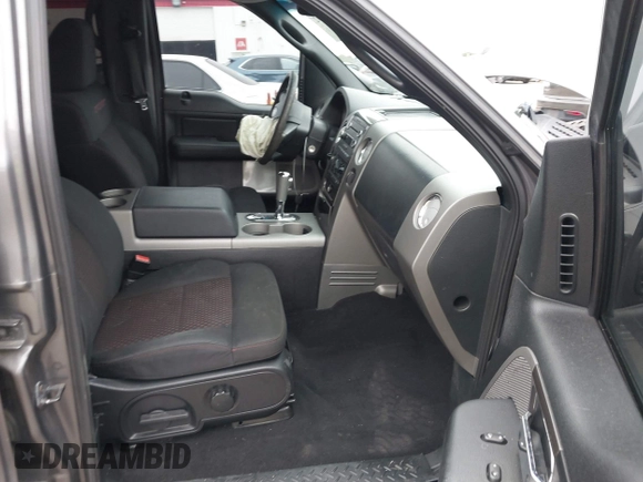 2008 Ford F-150 XLT with VIN 1FTPW12518KB63526, listed as a IAAI auction lot 41523692 with 178,880 mi miles. Bid and sale history available at carsss.com. Image 5.