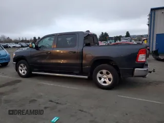 2021 Ram 1500 Big Horn z VIN 1C6RREFM9MN712074, wystawiony jako Copart lot #87685655 z przebiegiem 33 312 mil mil oraz Szkoda całkowita • Salvage title. Historia ofert i sprzedaży dostępna na DreamBid. Obrazek 2.
