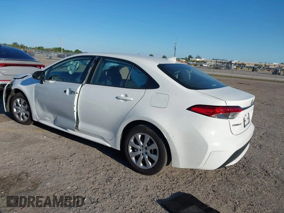 2021 Toyota Corolla LE with VIN 5YFEPMAE8MP233669, listed as a IAAI auction lot 41774096 with 126,483 mi miles and . Bid and sale history available at DreamBid. Image 3.
