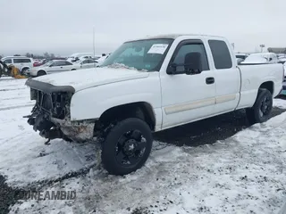 2004 Chevrolet Silverado 1500 with VIN 1GCEK19T44E162452, listed as a IAAI auction lot 41566130 with 222,817 mi miles and . Bid and sale history available at DreamBid. Image 2.