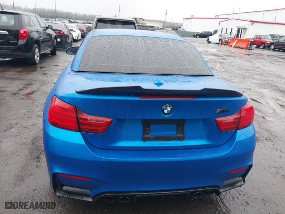 2015 BMW M4 with VIN WBS3U9C5XFJ968082, listed as a IAAI auction lot 41513593 with 57,715 mi miles. Bid and sale history available at carsss.com. Image 6.