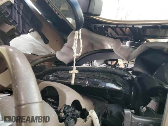 2008 Cadillac STS RWD z VIN 1G6DW67V580104809, wystawiony jako Copart lot #50779385 z przebiegiem Nie podano mil oraz Nie do naprawy • Non repairable. Historia ofert i sprzedaży dostępna na DreamBid. Obrazek 9.
