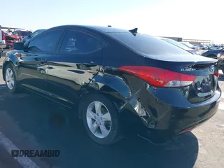 2012 Hyundai Elantra Limited с VIN KMHDH4AE7CU247956, выставлен на аукционе IAAI как лот 42272288 с пробегом 132 340 миль миль и . История ставок и продаж доступна на DreamBid. Изображение 6.