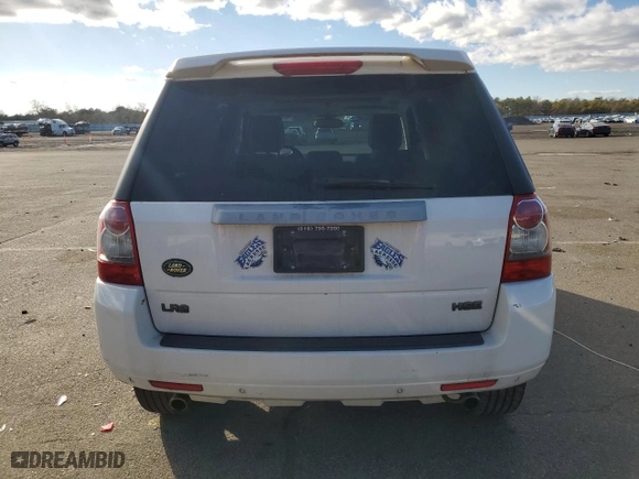 2009 Land Rover LR2 HSE with VIN SALFR24NX9H121501, listed as a Copart auction lot 43852695 with 142,965 mi miles and Clean Title. Bid and sale history available at carsss.com. Image 6.