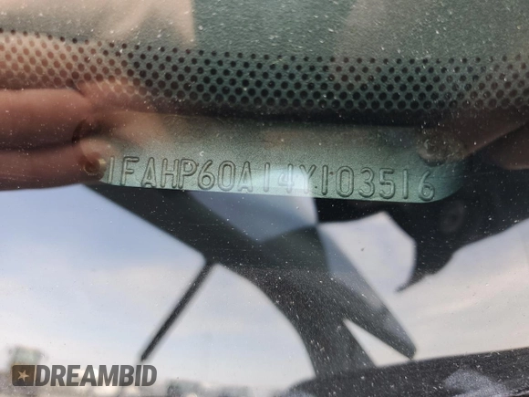 2004 Ford Thunderbird Deluxe z VIN 1FAHP60A14Y103516, wystawiony jako Copart lot #52055585 z przebiegiem 69 655 mil mil oraz Szkoda całkowita • Salvage title. Historia ofert i sprzedaży dostępna na DreamBid. Obrazek 12.