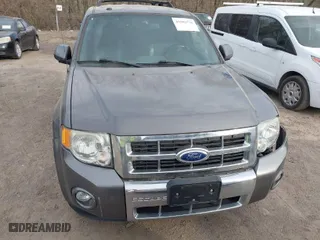 2012 Ford Escape Limited with VIN 1FMCU0E73CKB00640, listed as a IAAI auction lot 41802738 with 128,866 mi miles. Bid and sale history available at carsss.com. Image 12.
