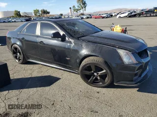 2014 Cadillac CTS-V z VIN 1G6DV5EP6E0108073, wystawiony jako Copart lot #77003684 z przebiegiem Nie podano mil oraz Szkoda całkowita • Salvage title. Historia ofert i sprzedaży dostępna na DreamBid. Obrazek 4.