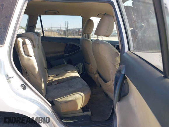 2010 Toyota RAV4 с VIN 2T3KF4DV8AW020529, выставлен на аукционе IAAI как лот 42532580 с пробегом 274 607 миль миль и . История ставок и продаж доступна на DreamBid. Изображение 8.