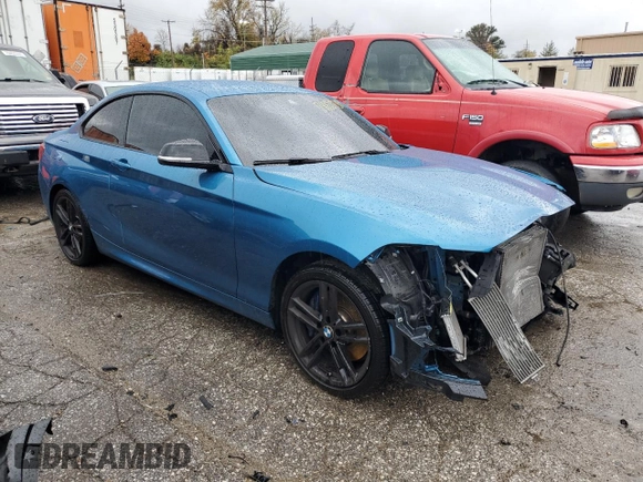 2020 BMW 2 Series M240i xDrive with VIN WBA2J7C09L7F78328, listed as a Copart auction lot 78857304 with 35,851 mi miles and Salvage Title. Bid and sale history available at carsss.com. Image 4.