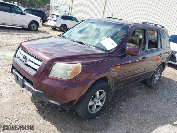 2007 Honda Pilot EX-L with VIN 5FNYF28517B002591, listed as a IAAI auction lot 41760295 with 204,533 mi miles. Bid and sale history available at carsss.com. Image 2.