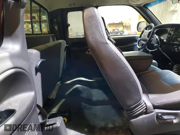 2001 Dodge 1500 with VIN 3B7HF13Y91G204298, listed as a Copart auction lot 46841055 with 156,996 mi miles and Salvage Title. Bid and sale history available at DreamBid. Image 10.