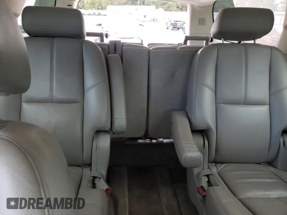 2008 Chevrolet Suburban LT with VIN 1GNFC16038J231941, listed as a Copart auction lot 76061534 with 239,562 mi miles and Salvage Title. Bid and sale history available at carsss.com. Image 10.
