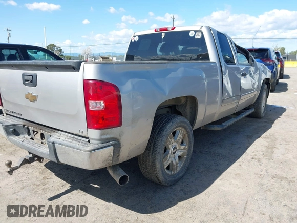 2007 Chevrolet Silverado 1500 LT w/2LT with VIN 2GCEC19J771637240, listed as a IAAI auction lot 41921738 with 163,590 mi miles. Bid and sale history available at carsss.com. Image 4.