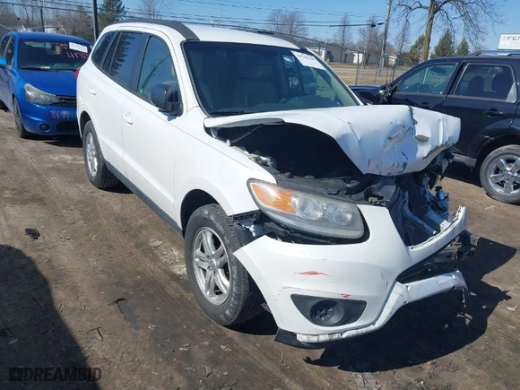 2012 Hyundai Santa Fe GLS with VIN 5XYZG3AB7CG145829, listed as a IAAI auction lot 41768390 with 143,972 mi miles. Bid and sale history available at carsss.com. Image 1.