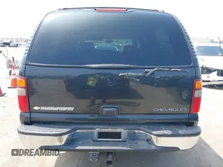 2003 Chevrolet Suburban LS with VIN 3GNEC16TX3G243519, listed as a IAAI auction lot 42451637 with 133,806 mi miles and . Bid and sale history available at DreamBid. Image 16.