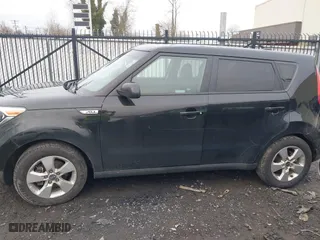 2019 Kia Soul with VIN KNDJN2A24K7014964, listed as a IAAI auction lot 41611051 with 60,958 mi miles. Bid and sale history available at carsss.com. Image 14.